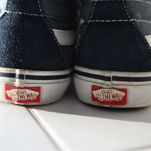 Vans Sk8-Hi Top Sneakers - Men’s Sz 7 Navy and White - Picture 9 of 14
